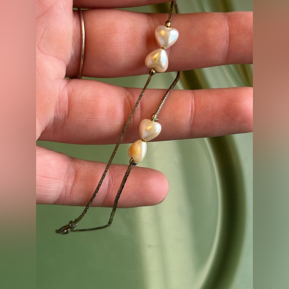 Timeless Vintage Faux Pearl Heart Bracelet and Rhinestone Earrings Set Classic - Picture 8 of 12